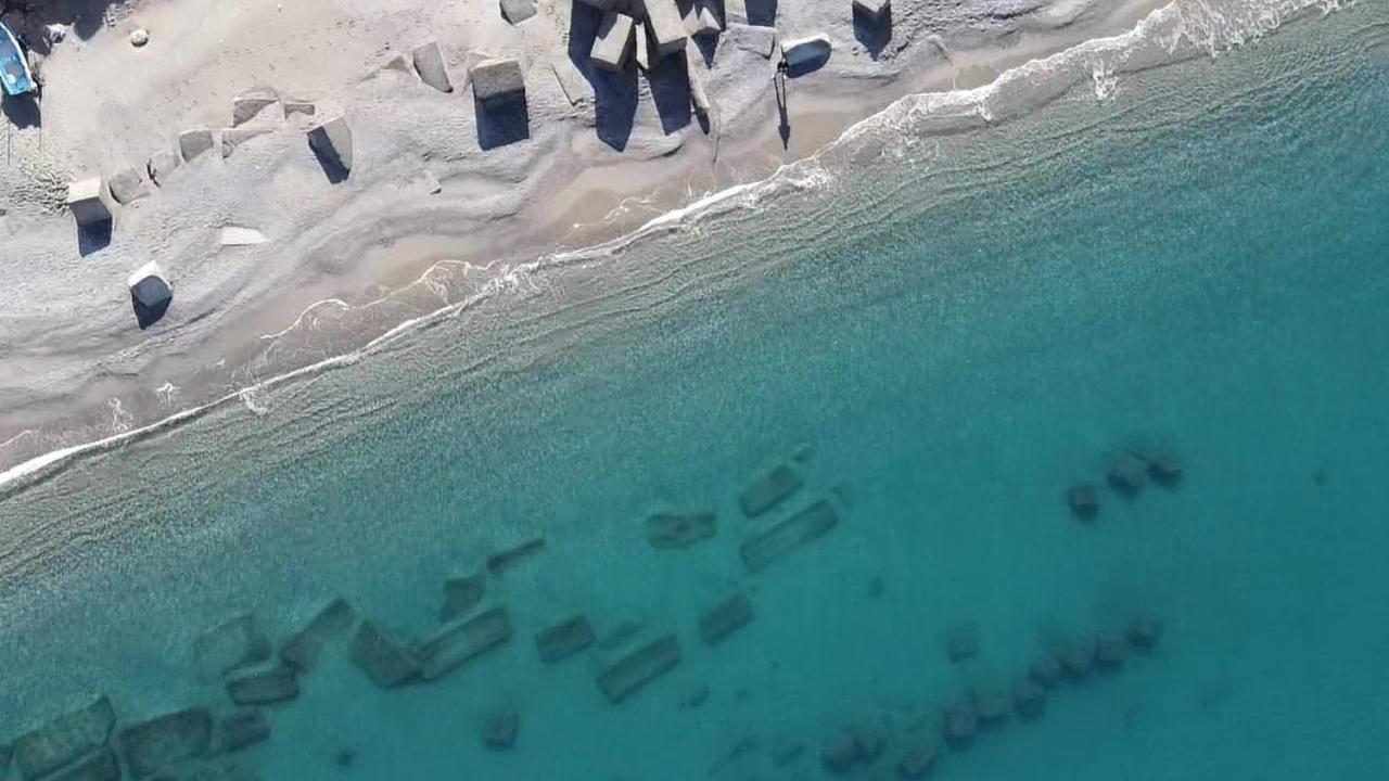 דירות Torregrotta L'Isola Di Ago מראה חיצוני תמונה